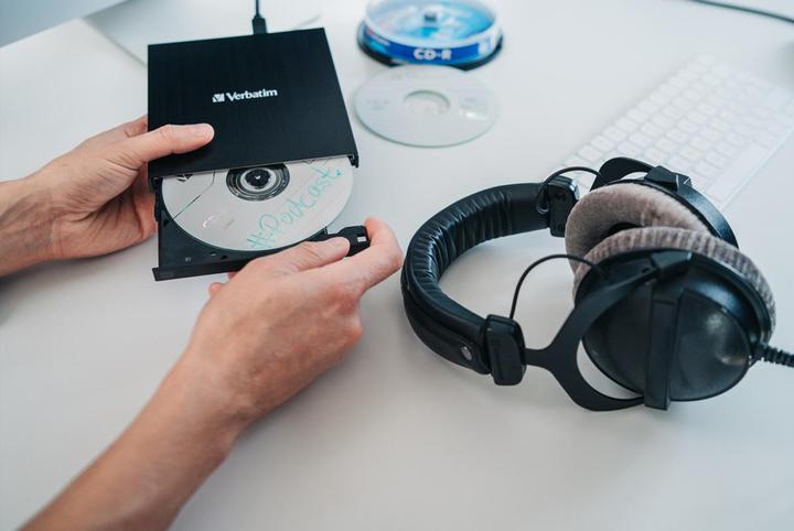Produktbild Verbatim Slimline (Blu-ray Brenner, Blu-ray Laufwerk, CD Brenner, CD Laufwerk, DVD Brenner, DVD Laufwerk)