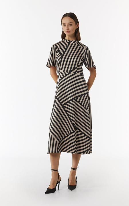 Image du produit Comma Kleid Gemustertes Midikleid aus Satin (36)