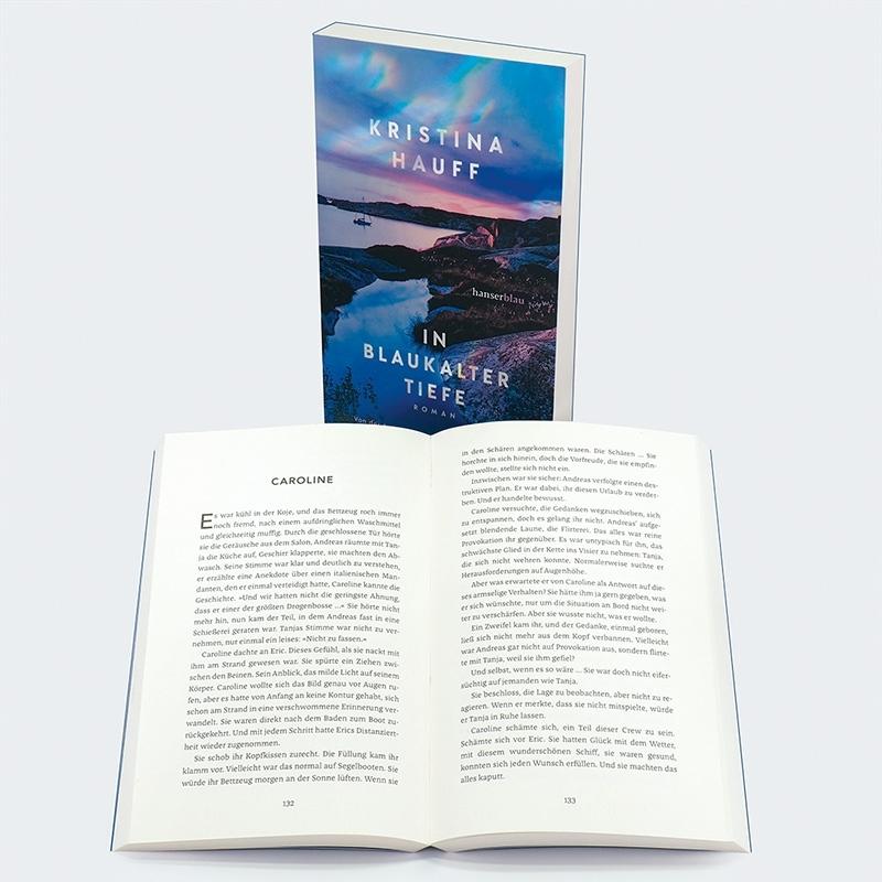 Thumbnail - In blaukalter Tiefe, Belletristik von Kristina Hauff