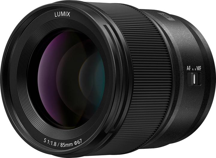 Panasonic Lumix S 85mm f/1.8 (Leica L, Full frame)