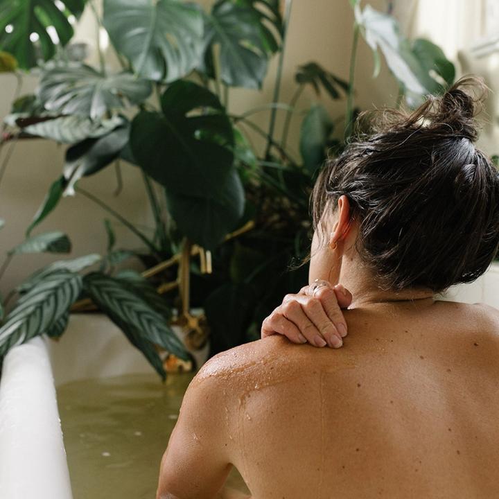 Actual product image Moon Bath Badetee Full Lunar Set (303 ml, Bath salts)