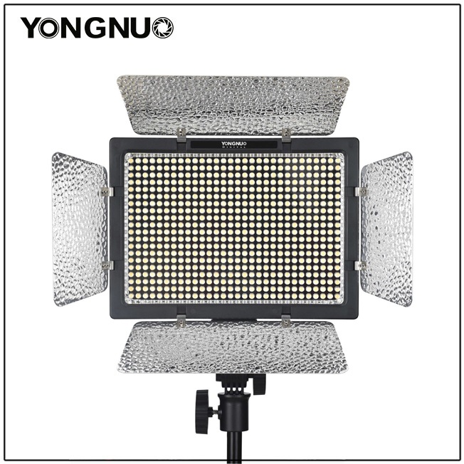 Yongnuo YN-600II (Videoleuchte)