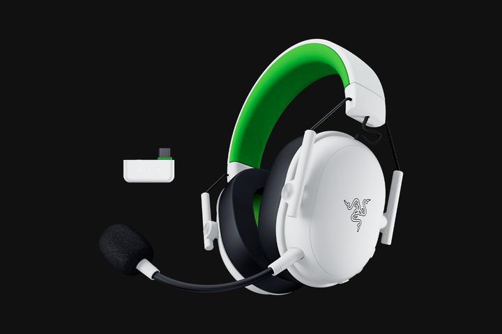 Actual product image Razer BlackShark V3 X Hyperspeed for Xbox - White (Cable, Wireless)