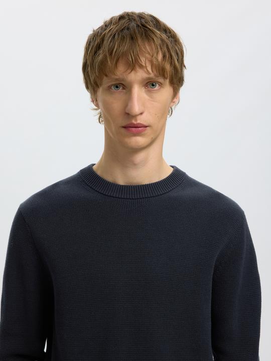 Actual product image Selected Crew Neck Pullover (XXL)