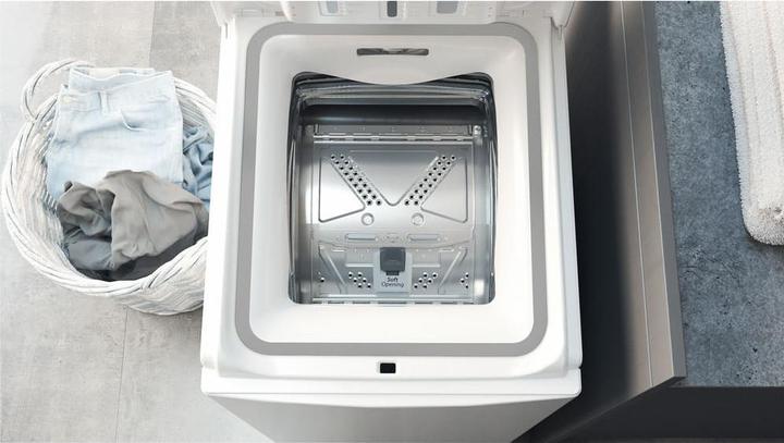 Actual product image Hotpoint WMTF 624U EN Top loading washing machine 6 kg 1200 rpm C White (6 kg, Downwards)