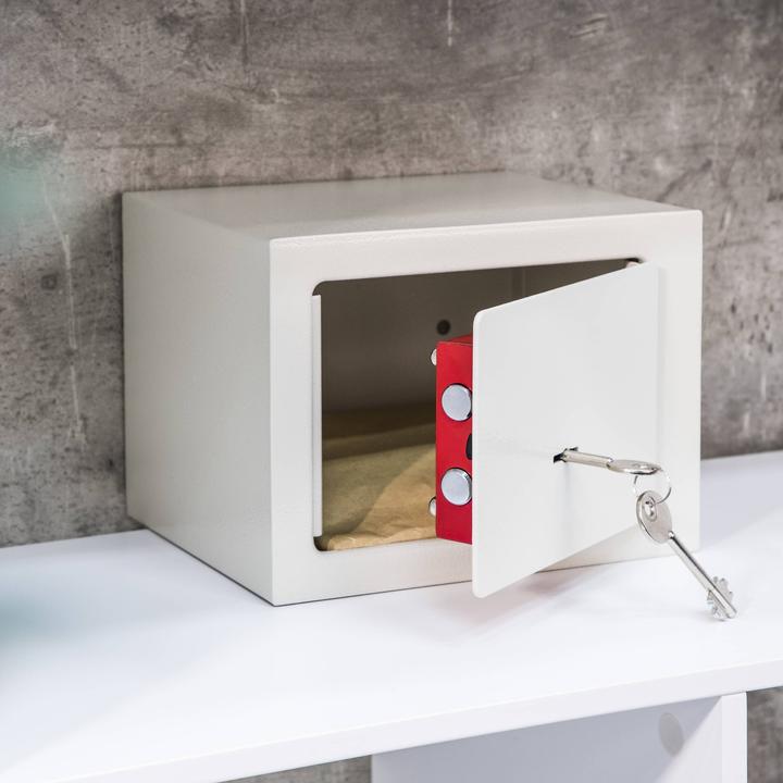 Produktbild Childhome Safe mit zwei Schlüsseln (6.61 l)