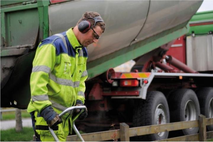 Actual product image 3M Peltor earmuffs X3A SNR 33 dB (1x)