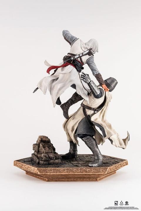 Actual product image Pure Arts Assassin's Creed Statue 1/6 Hunt for the Nine Scale Diorama 44 cm