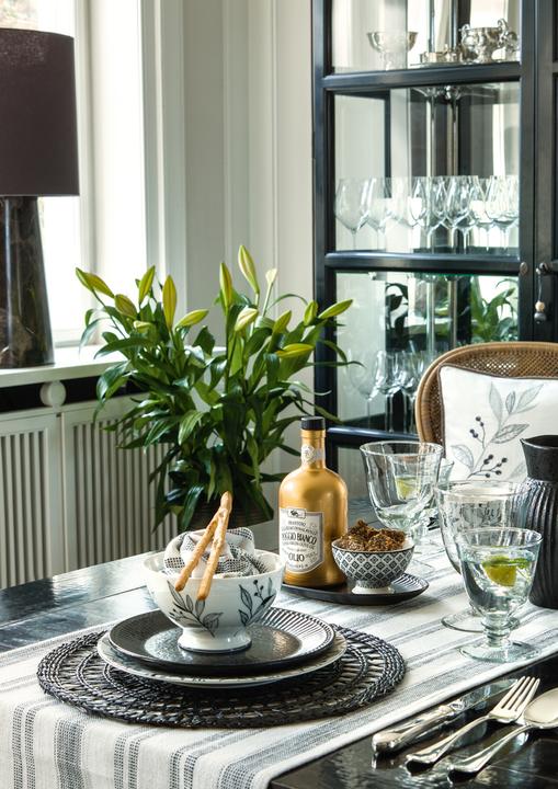 Image du produit Greengate Set de table rond black 38cm (1pc) (1 pcs, Ø 38 cm)