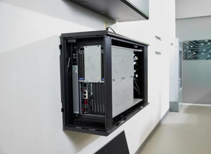 Produktbild APC AR106VI (6 HE, 19 Zoll Rack)