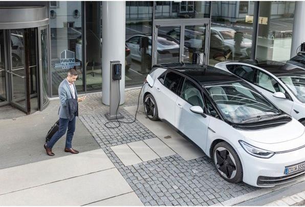 Actual product image Webasto SOD AC NEXT 22kW TYP-2 4.5M Wallbox Type 2 32A No. of connections 1 22kW App (Type 2, 22 kW, 32 A)