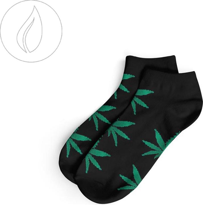 Actual product image R420 Short Socks-Size 40-45 Black/Green (40 - 45)