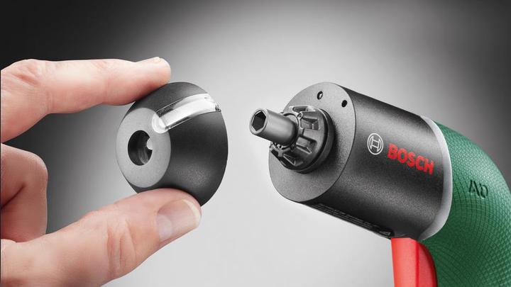 Actual product image DIY IXO VI cordless screwdriver set with charging station, 0.603.9C7.101