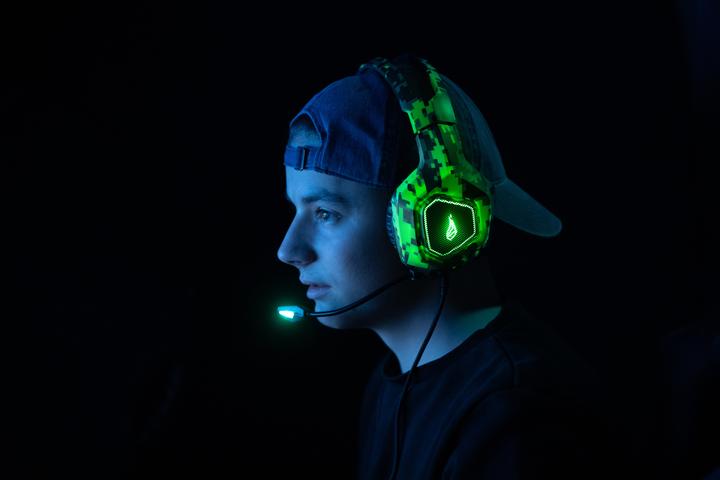 Actual product image SureFire Skirmish (Cable)