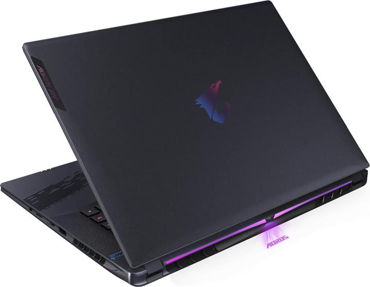 Actual product image Gigabyte Aorus 16X (16", Intel Core i9-14900HX, 32 GB, 2000 GB, DE)