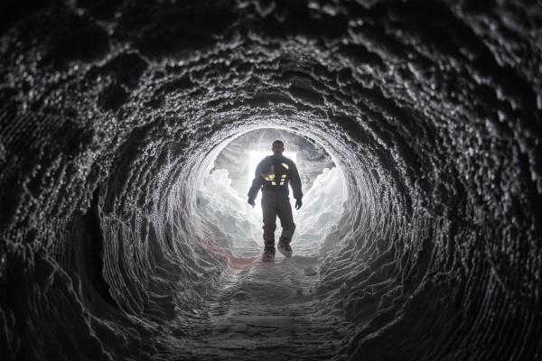 Actual product image Plaion Eternal - Echoes from the depths (Blu-ray, 2023, German)