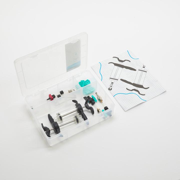 Actual product image Decathlon Dot brake bleeding kit