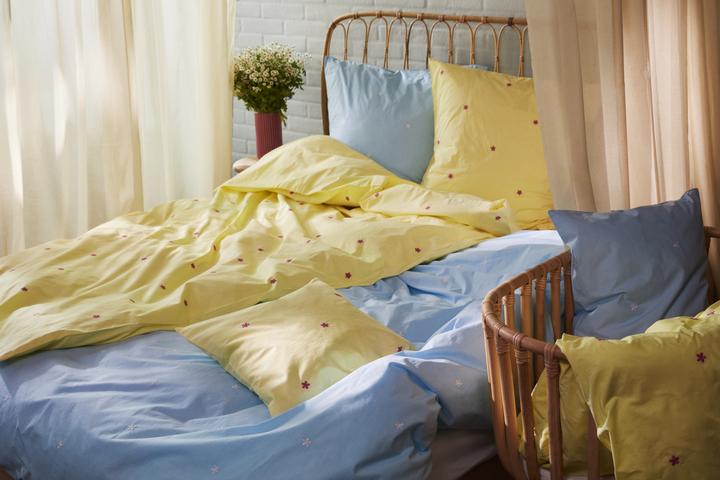 Produktbild Juna - Daisy Bettwäsche - Gelb - 140x200 cm (Bettwäsche Set, 140x200 cm)