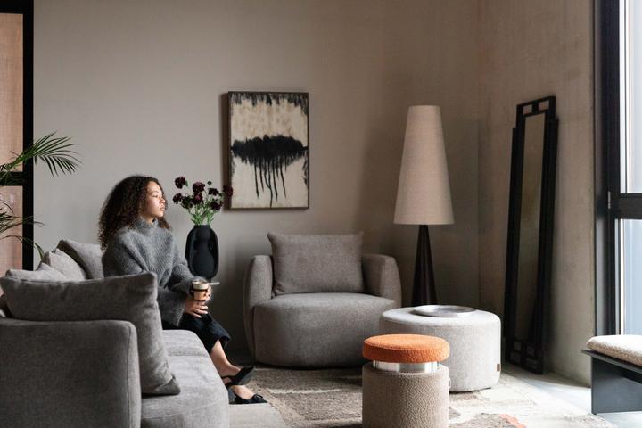 Actual product image Dutchbone Rocca Sofa 4,5-Seater Cappuccino