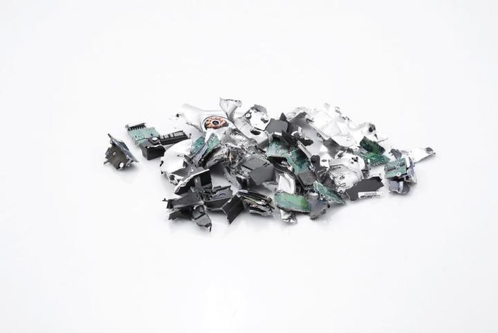 Image du produit HSM Powerline HDS 150 Destructeur de disques durs, 1 niveau, bandes : 40 mm (Coupe droite)