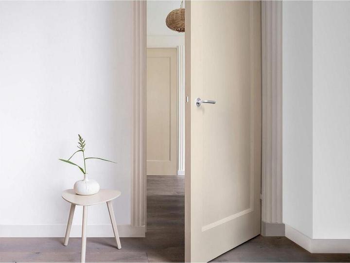 Actual product image Bruguer Enamel Acrylic Satin Varnish (750 ml)