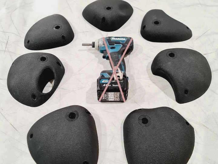 Actual product image Greenholds Climbing holds Essentials Set 3 (Black)