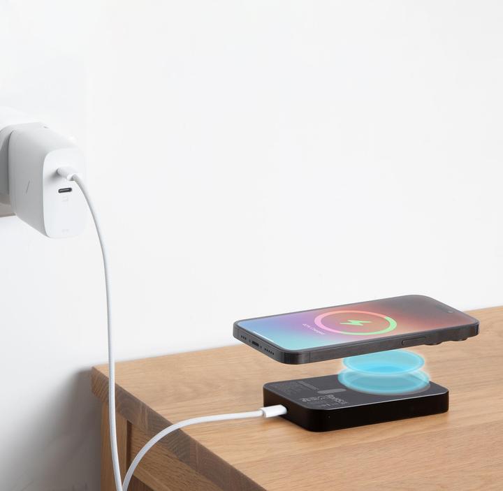 Produktbild Native Union ReClassic (10000 mAh, 15 W, 37 Wh)