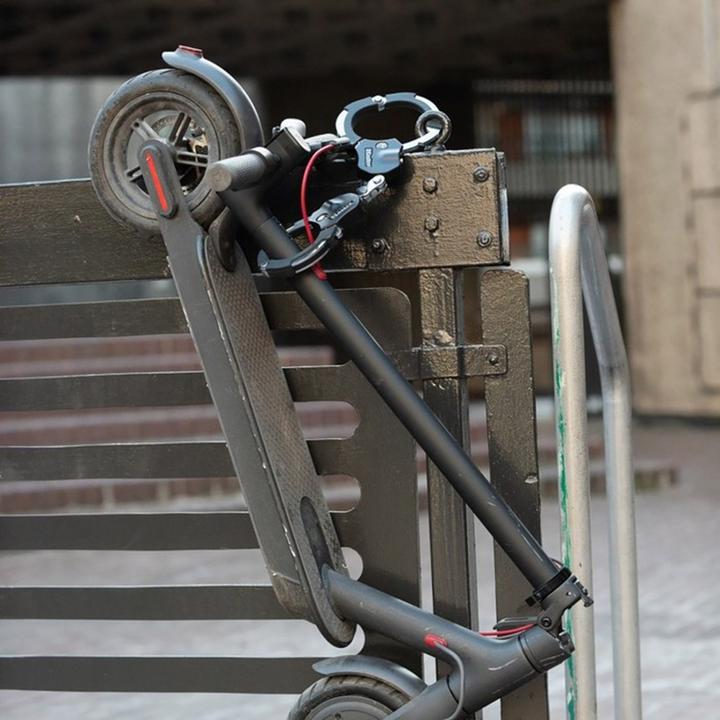 Actual product image Master Lock Handschellenschloss Street Cuff