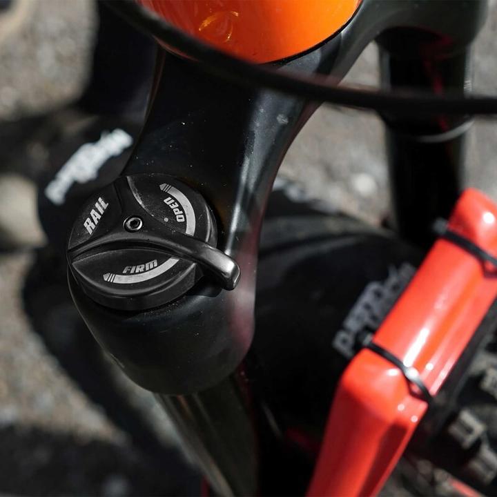 Image du produit Marzocchi Bomber Z2 27.5" E-Optimized 120mm Rail Sweep-Adj (120 mm, Air)