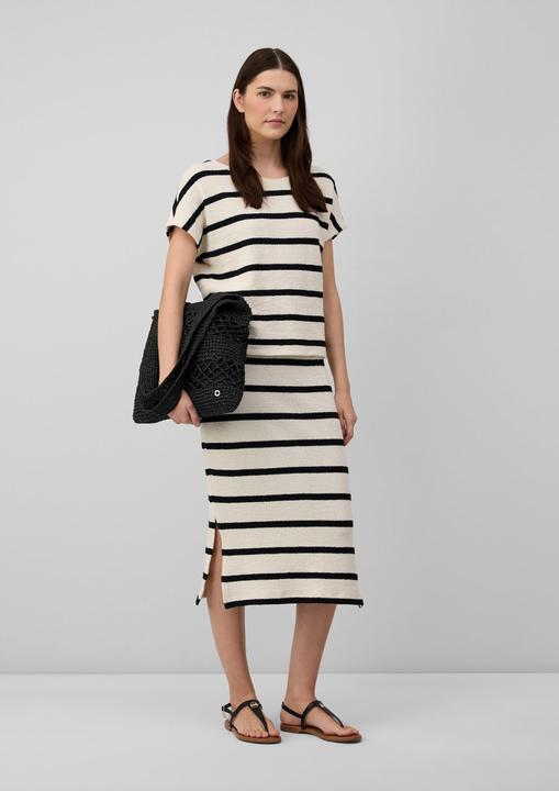 Produktbild S.Oliver Sweatshirt Kurzarm-Sweatshirt aus Strickjersey mit überschnittenen Schultern (40)