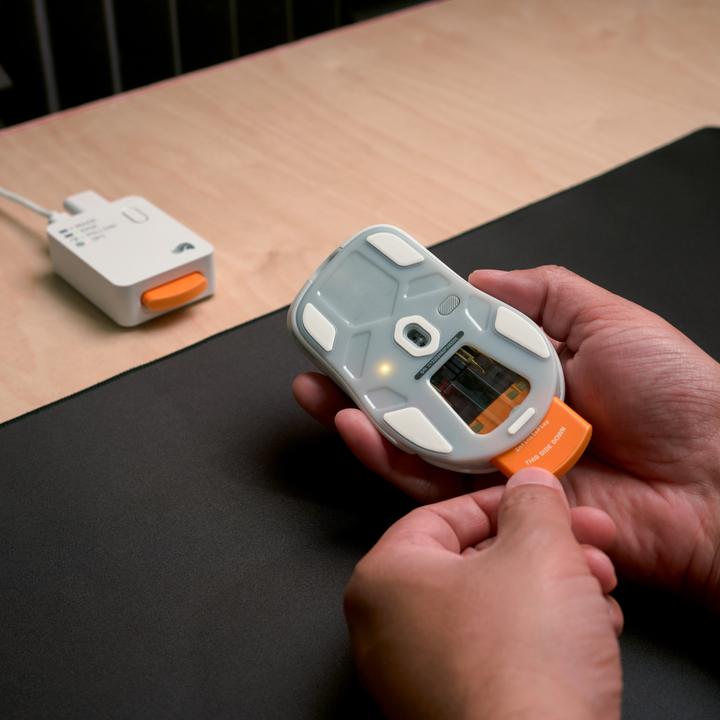 Produktbild Glorious Model D 3 Wireless Mouse White (Kabellos)