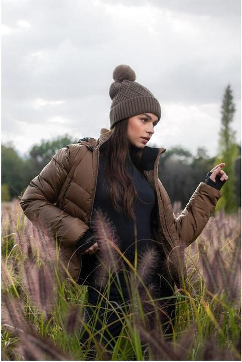 Actual product image Anky pompom hat