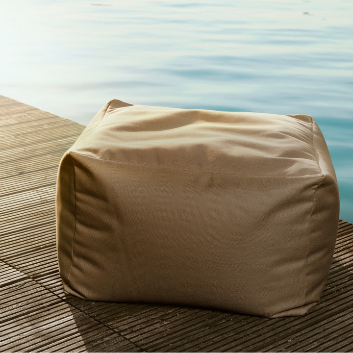 Actual product image Sitting Point Loft Outside