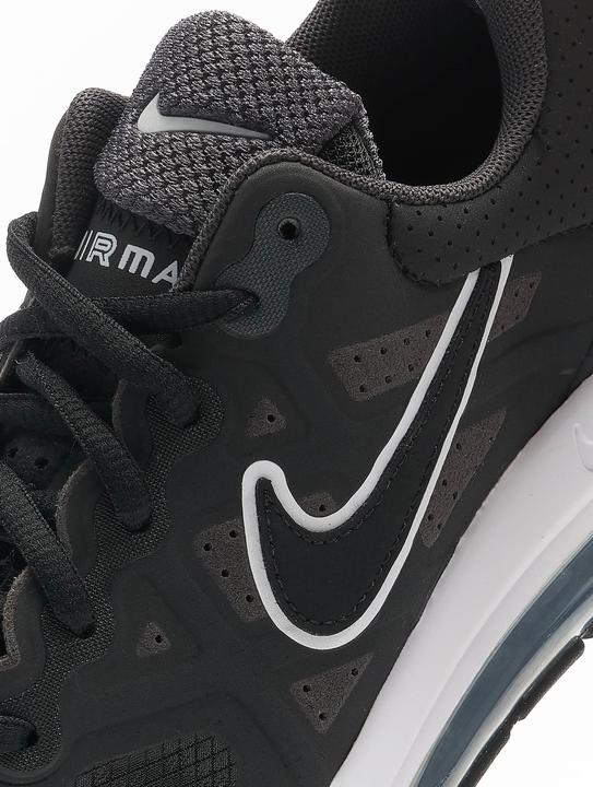 Immagine prodotto Nike Scarpe da ginnastica Air Max Genome - 121369 (38.5)