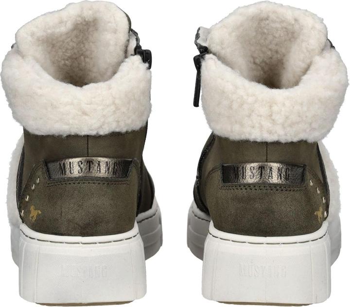 Actual product image Mustang Sneaker (37)