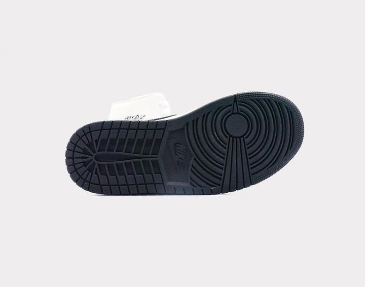 Immagine prodotto Nike Air Jordan 1 (39)