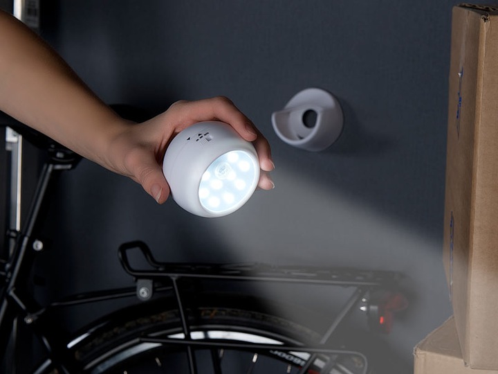 Produktbild Luminea Kabelloser LED-Strahler mit Bewegungssensor (100 lm)