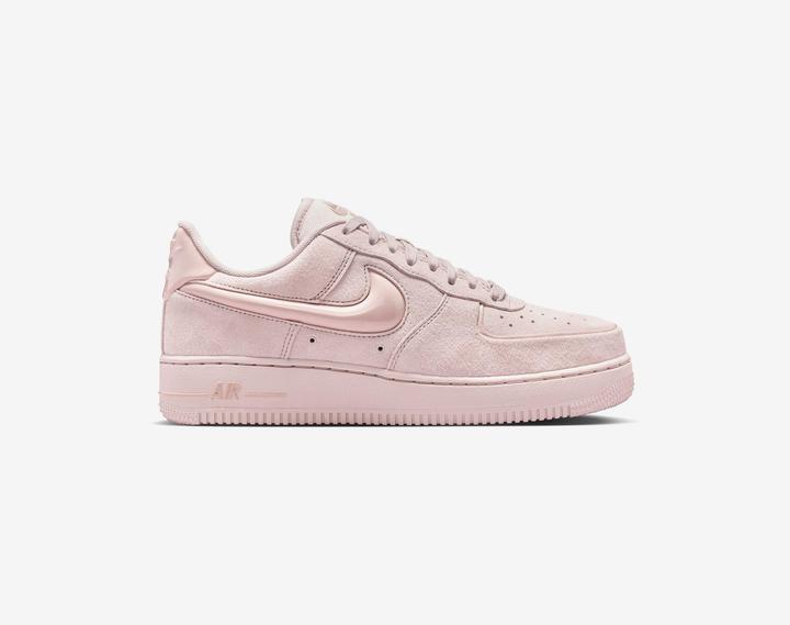 Image du produit Nike Women's Air Force 1 '07 Silt Red (42)