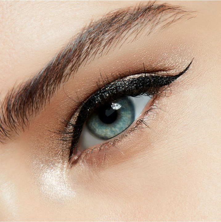 Produktbild MAC Cosmetics Dazzleshadow (Yes To Sequin)