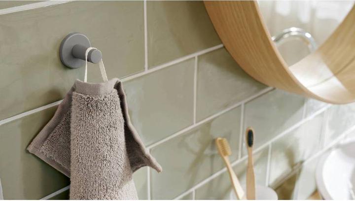 Produktbild tesa MOON GREY Handtuchhaken inkl. Klebelösung ohne Bohren