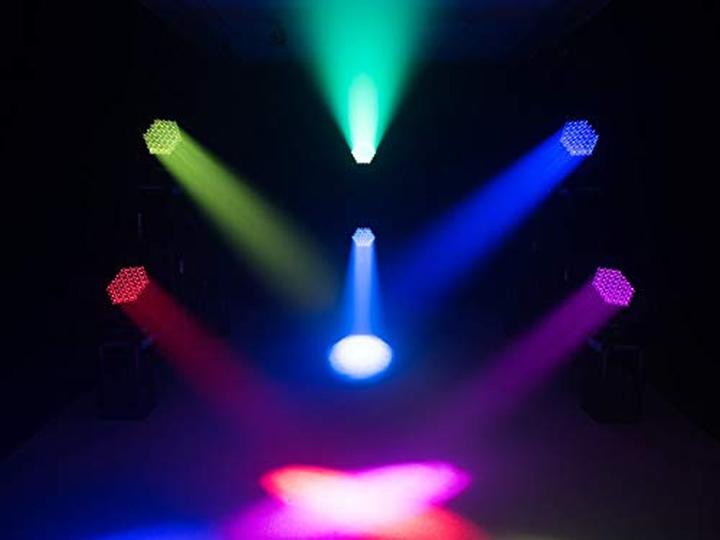 Image du produit FutureLight EYE-37 RGBW Zoom LED Moving-Head Wash