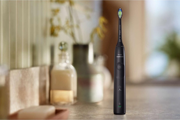 Actual product image Philips Sonicare Series 5500 (Sonic toothbrush)