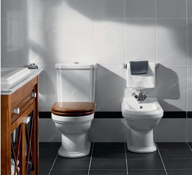 Produktbild Villeroy & Boch V&B WC-Sitz HOMMAGE Nussbaum gebeizt Scharniere verchr