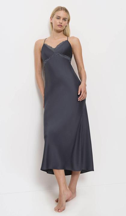 Actual product image Triumph Nachthemd Silky Sensuality (46)