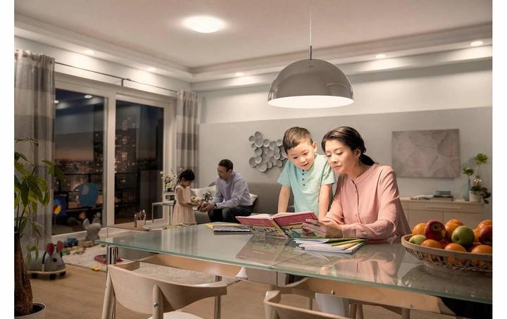 Actual product image Philips Lamp (E14, 5 W, 470 lm, 1 x, F)