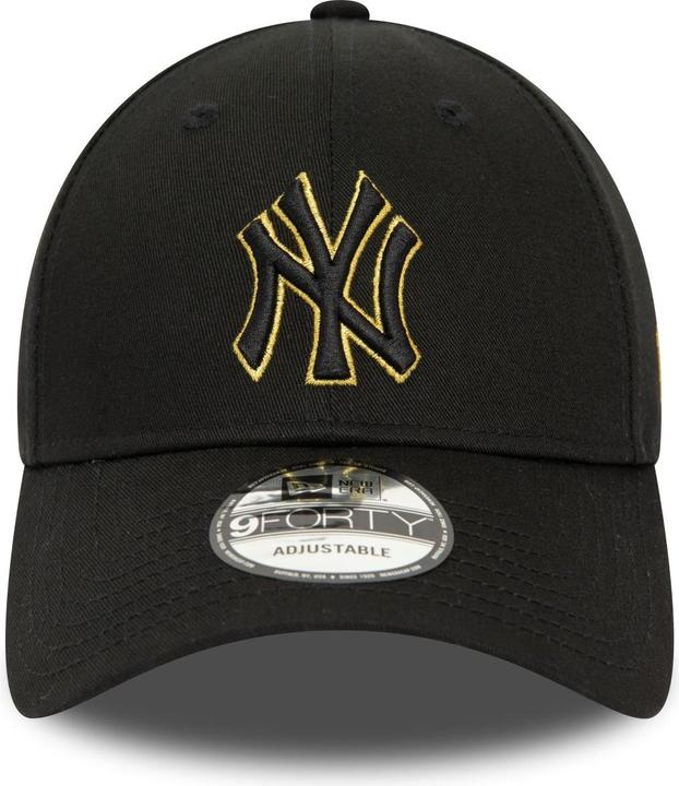 Actual product image New Era 9Forty Strapback Cap - Outline New York Yankees