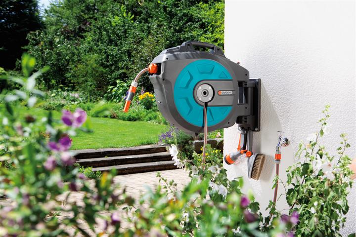 Actual product image Gardena Wall mounted hose box 25 Roll-up (25 m)