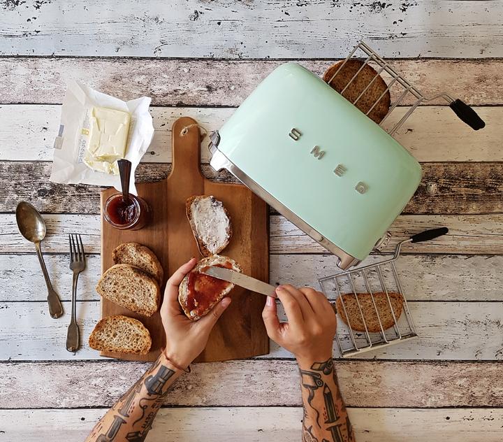 Actual product image Smeg 50's Retro Style