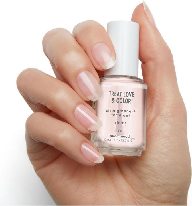 Actual product image Essie Treat Love & Color (10 Nude Mood, Colour paint)