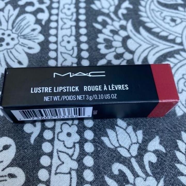 Produktbild MAC Cosmetics Lipstick (Touch)